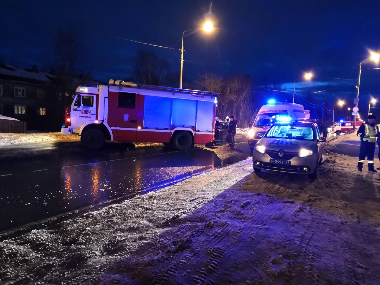 В Архангельске в ДТП погибла женщина